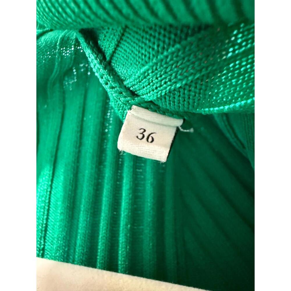 Sandro Green Lorel Dress Size 36 with hole - Picture 7 of 9